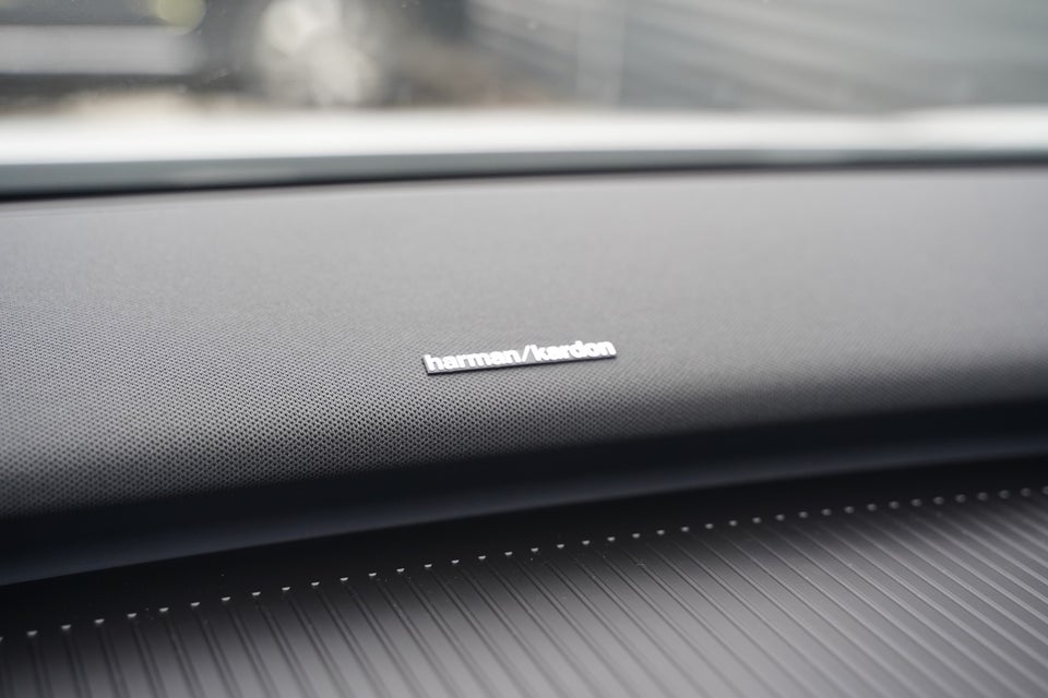 Volvo EX30 Twin Performance Ultra 5d