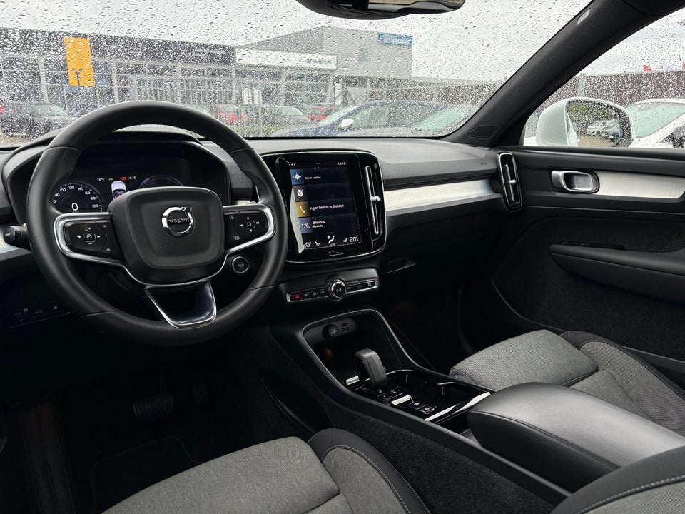 Volvo XC40 1,5 T4 Recharge Core aut. 5d