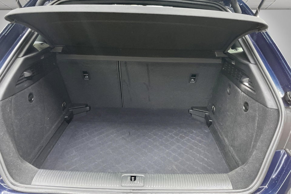 Audi A3 35 TFSi Sport Limited Sportback S-tr. 5d