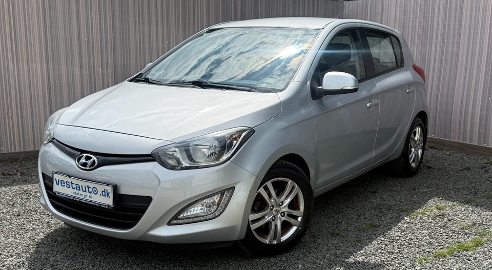 Hyundai i20 1,25 Comfort 5d