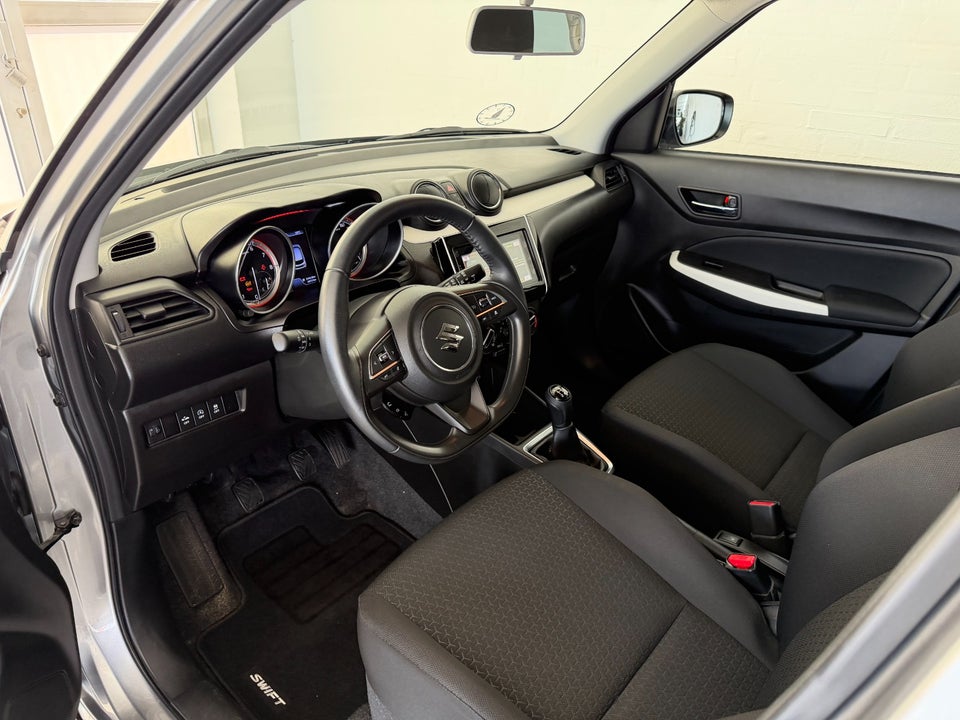 Suzuki Swift 1,2 Dualjet mHybrid Action 5d