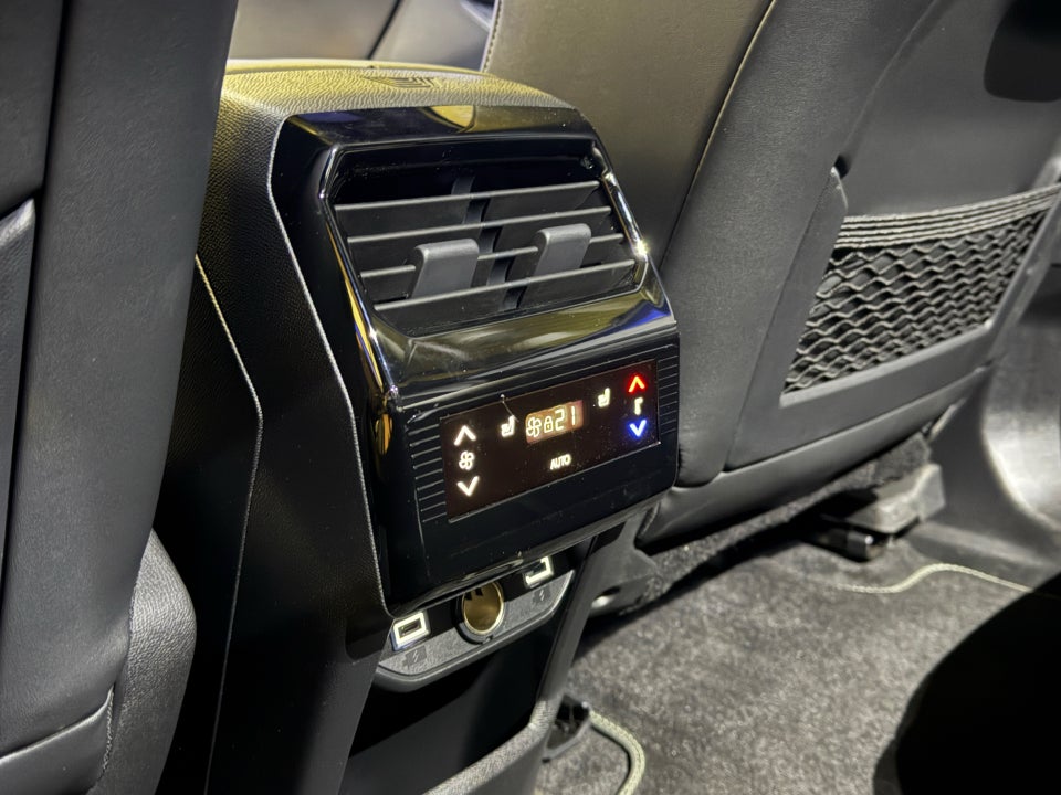 Peugeot e-5008 77 GT 7prs 5d