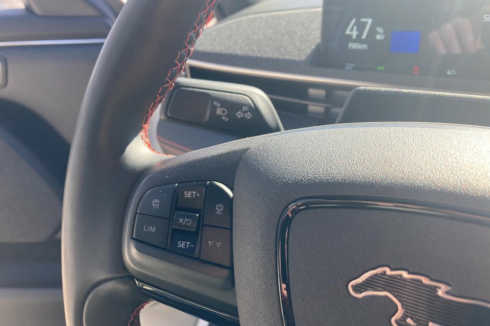 Ford Mustang Mach-E 91 Extended Range AWD 5d