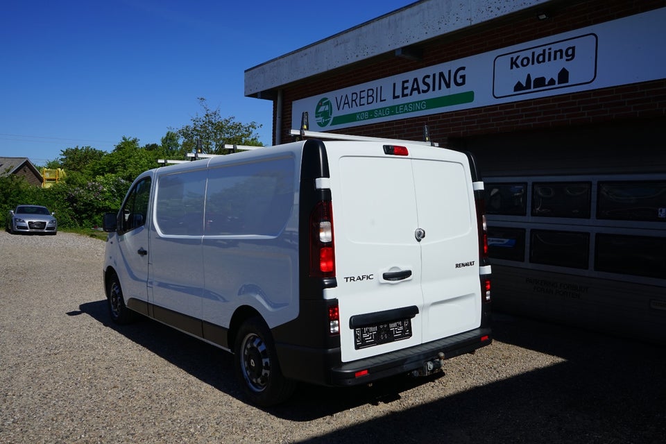 Renault Trafic T29 2,0 dCi 120 L2H1