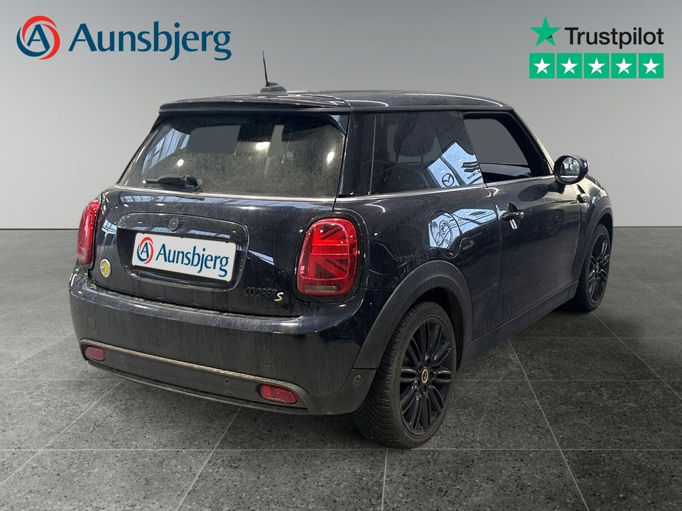 MINI Cooper SE Classic 3d