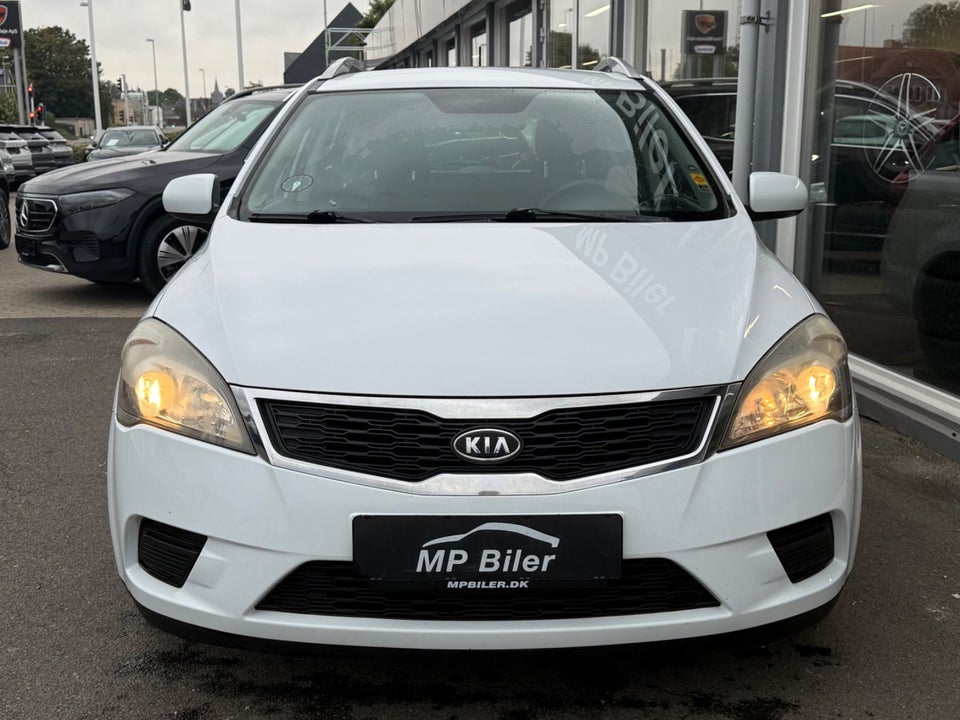 Kia Ceed 1,4 CVVT 105 Motion SW ECO 5d