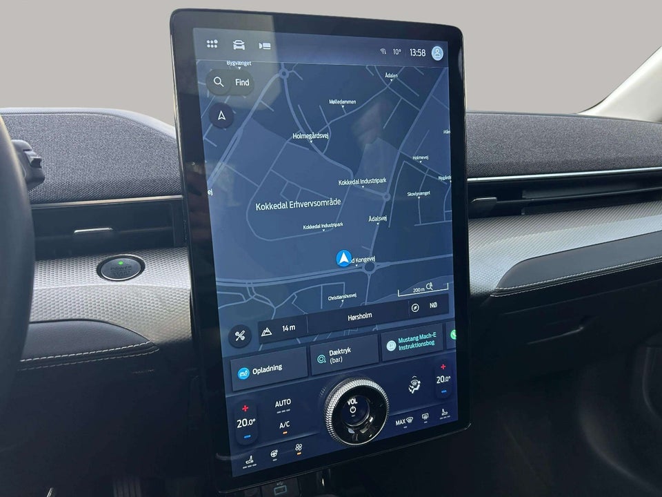 Ford Mustang Mach-E 68 Standard Range 5d