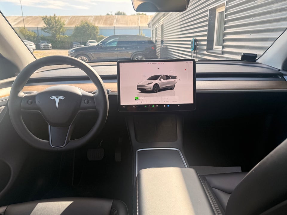 Tesla Model Y Long Range RWD 5d