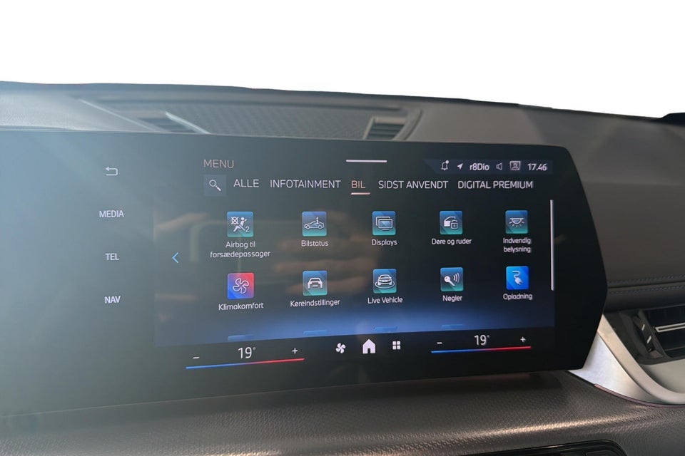 BMW iX1 eDrive20 M-Sport 5d