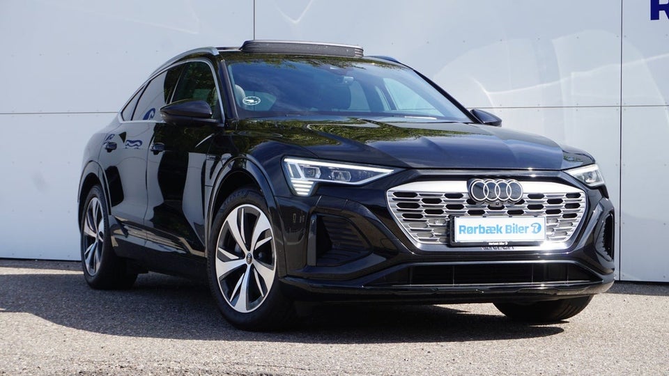 Audi Q8 e-tron 55 S-line Sportback quattro 5d