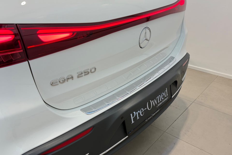 Mercedes EQA250 Progressive 5d