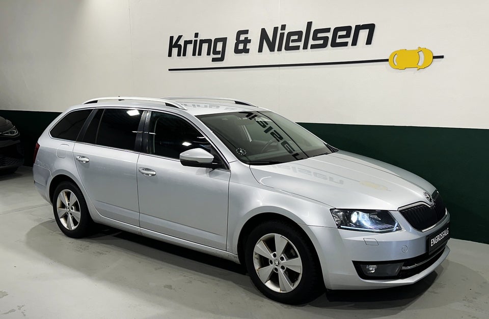 Skoda Octavia 1,6 TDi 110 Style Combi DSG 5d