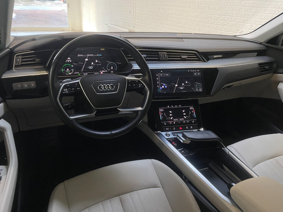 Audi e-tron 55 Advanced quattro 5d