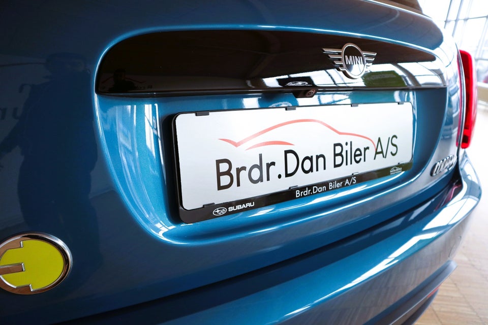 MINI Cooper SE Classic Trim 3d