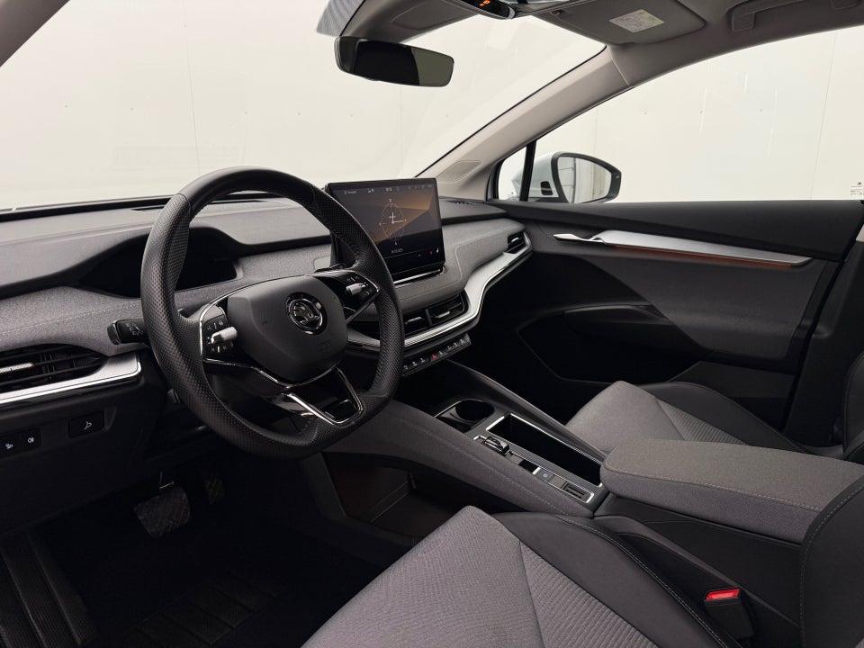 Skoda Enyaq 80 iV Loft 5d
