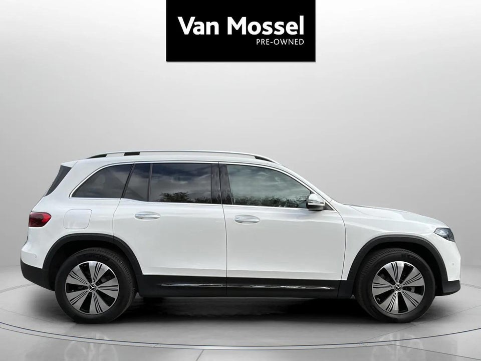 Mercedes EQB250+ Progressive 5d