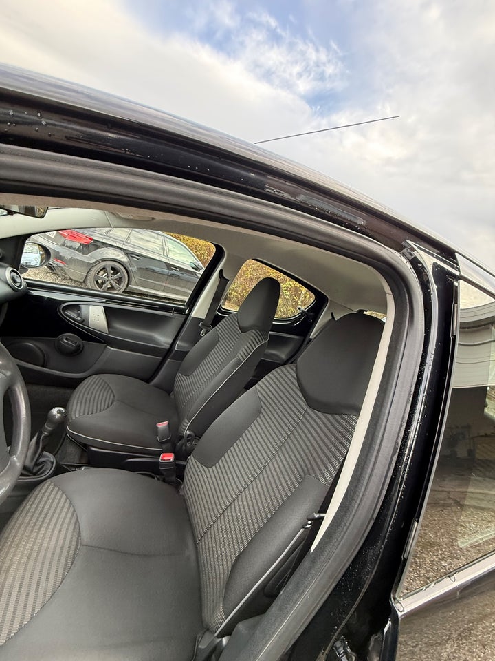 Peugeot 107 1,0 Active 5d