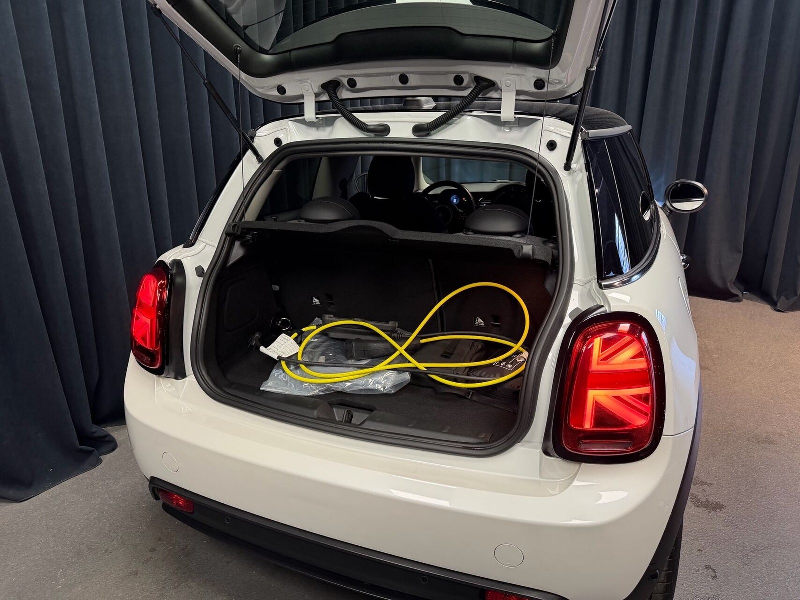 MINI Cooper SE Edition Premium 3d