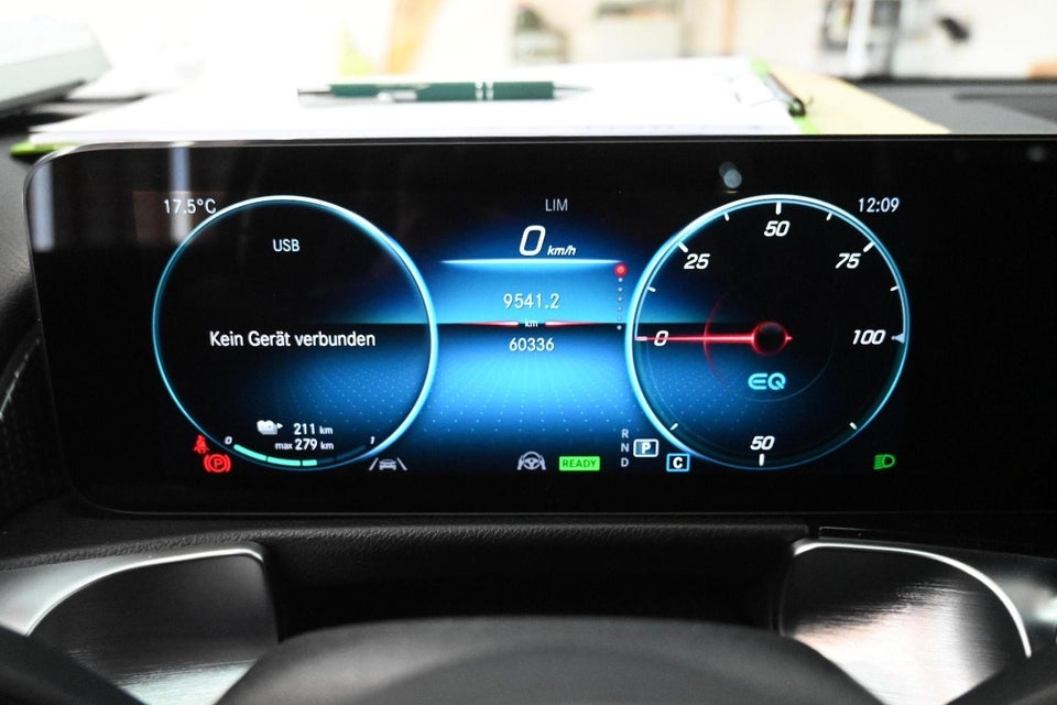 Mercedes EQB250 Progressive 5d