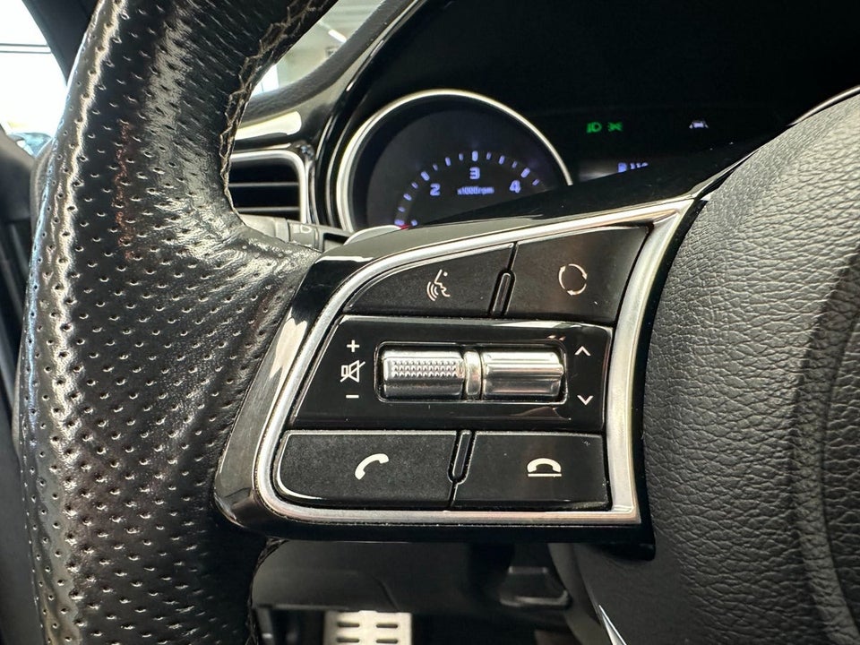 Kia ProCeed 1,6 CRDi 136 GT-Line DCT 5d