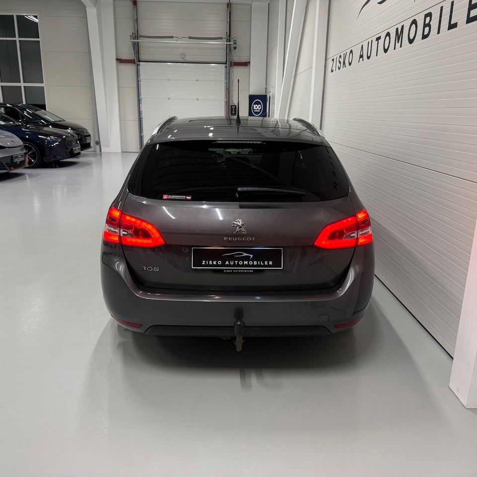 Peugeot 308 1,6 BlueHDi 120 Allure Sky 5d