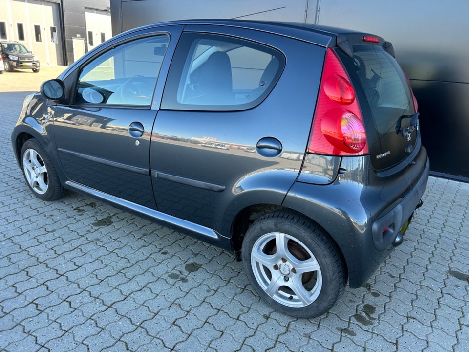 Peugeot 107 1,0 Active 5d