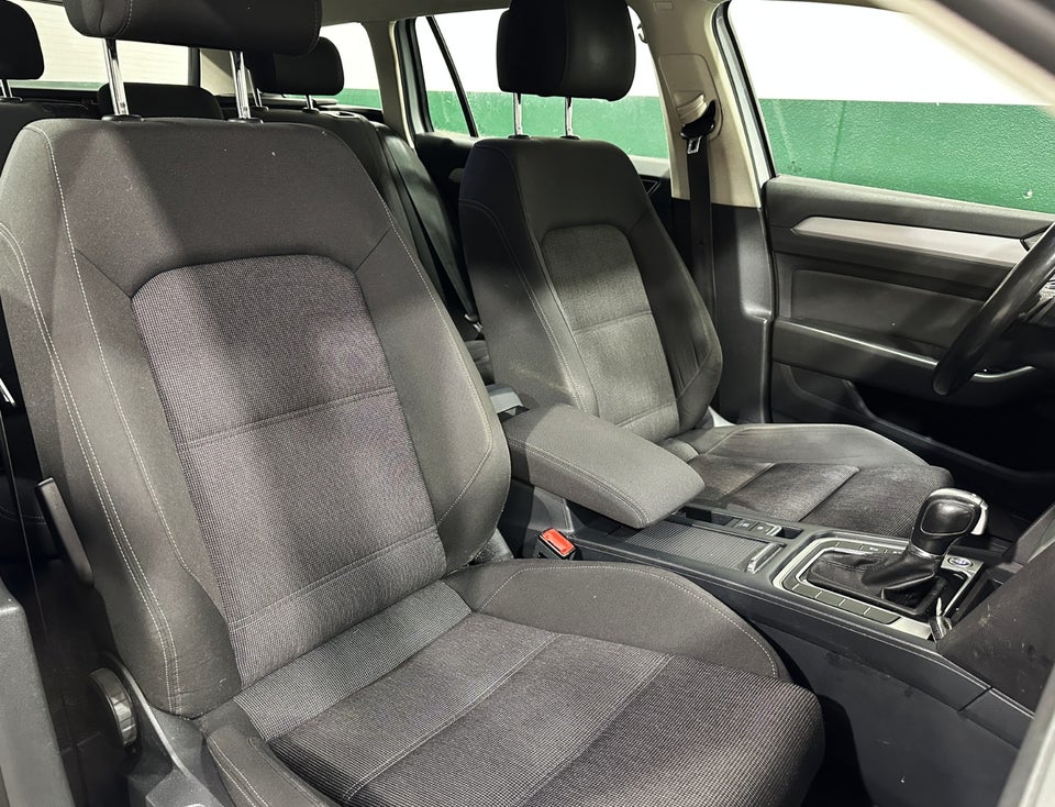 VW Passat 2,0 TDi 190 Comfortline Variant DSG 5d