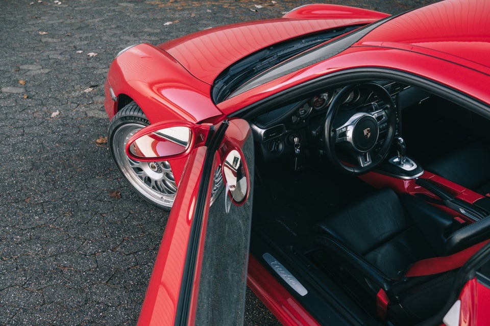 Porsche 911 Turbo 3,8 Coupé PDK 2d