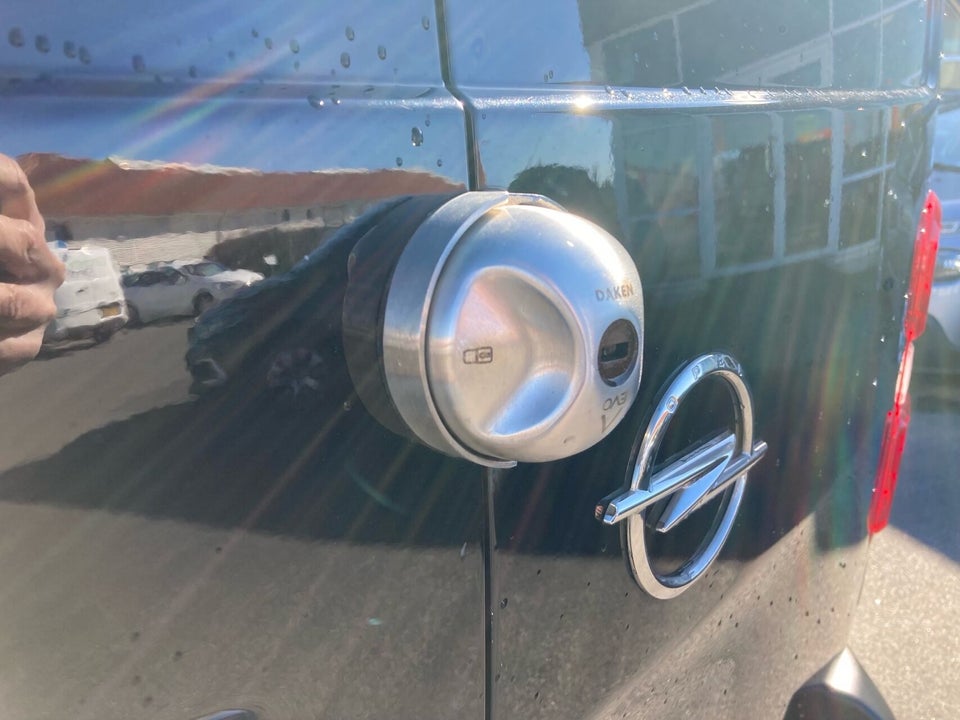 Opel Vivaro 2,0 D 145 Enjoy L3V2 aut.