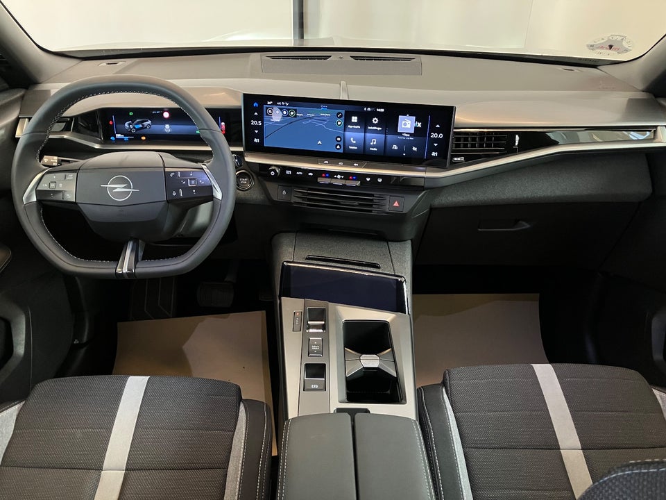 Opel Grandland-e 82 Edition 5d