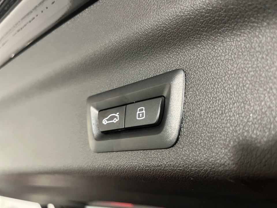 BMW iX1 xDrive30 M-Sport 5d