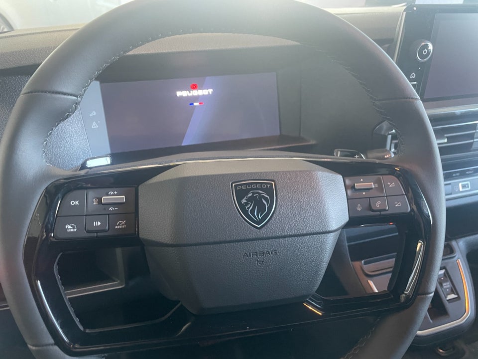 Peugeot e-Expert 75 L2 Premium Van