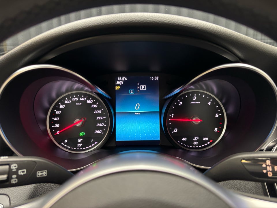 Mercedes C300 d 2,0 AMG Line stc. aut. 5d