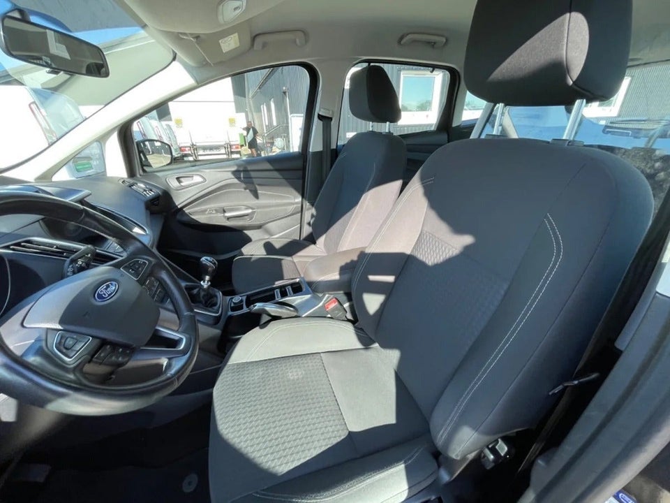 Ford C-MAX 1,5 TDCi 120 Trend Van 5d