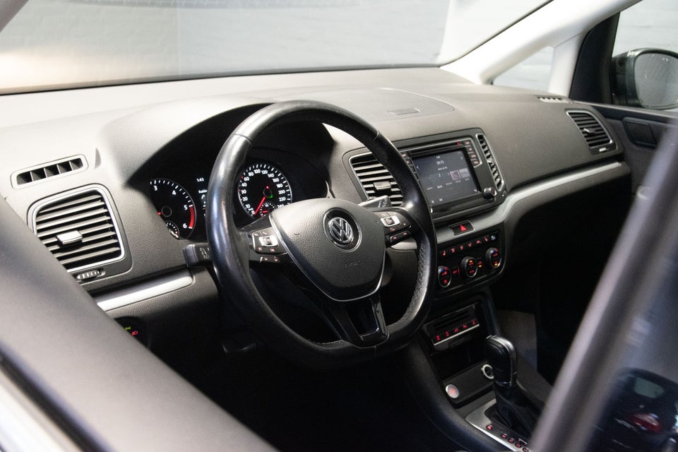 VW Sharan 2,0 TDi 150 Comfortline+ DSG 5d
