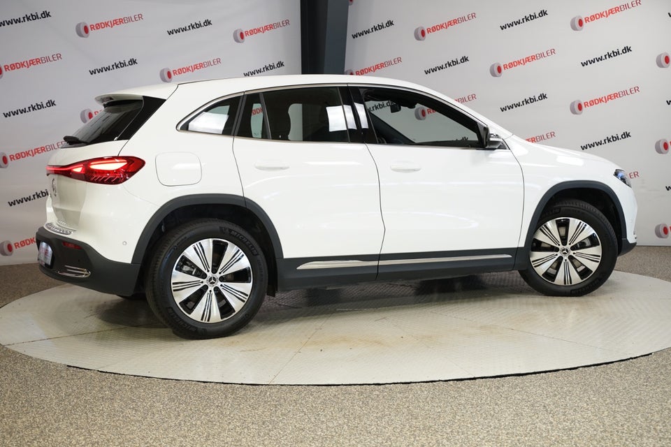 Mercedes EQA250+ Progressive Advance 5d