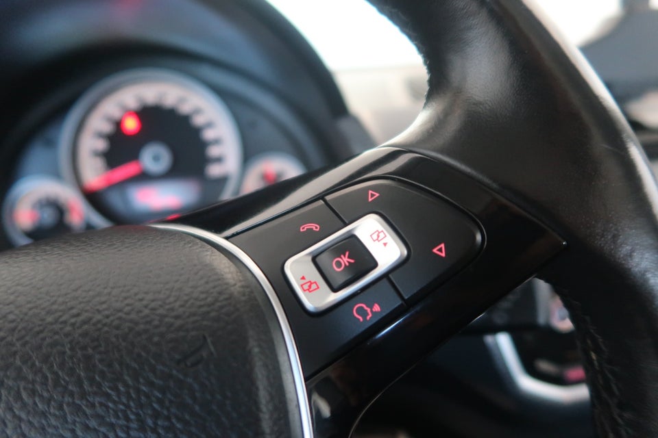 VW Up! 1,0 MPi 60 Move Up! BMT 5d