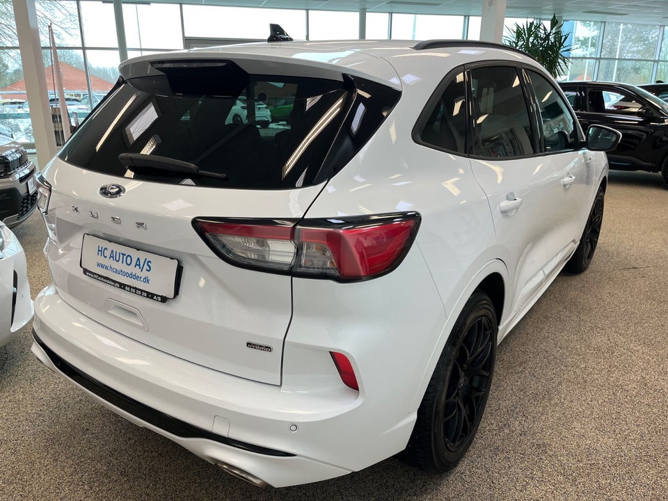 Ford Kuga 2,5 PHEV ST-Line CVT 5d