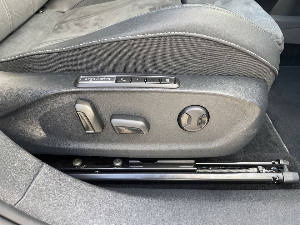 VW ID.7 77 Style+ Tourer 5d