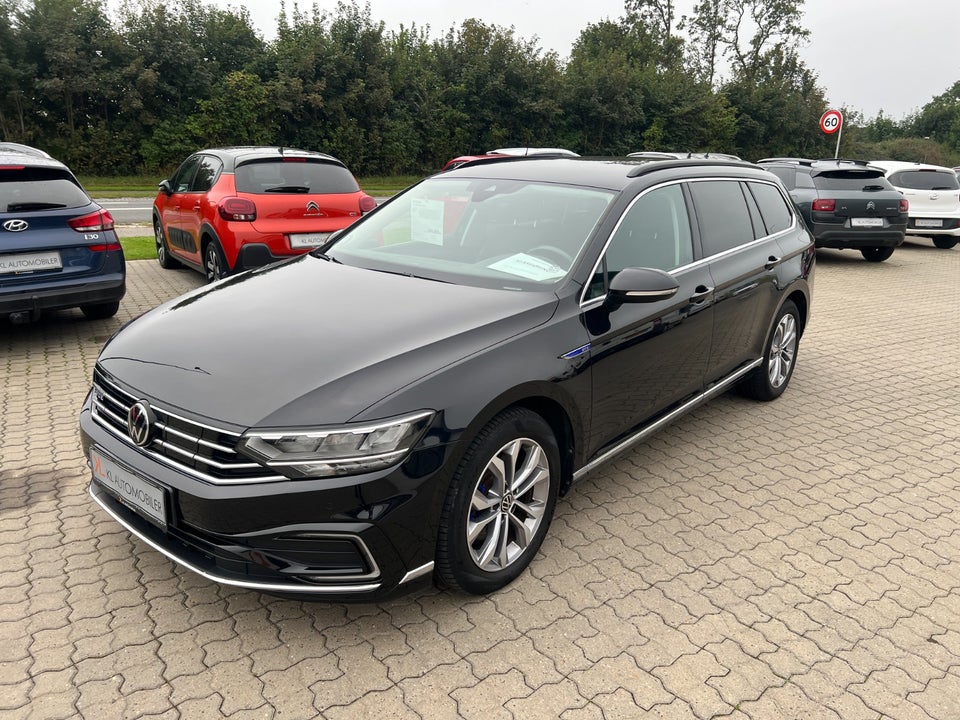 VW Passat 1,4 GTE High Variant DSG 5d