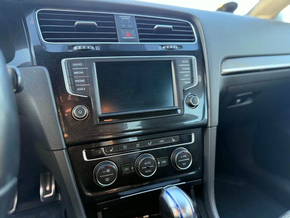 VW Golf VII 1,4 GTE DSG 5d