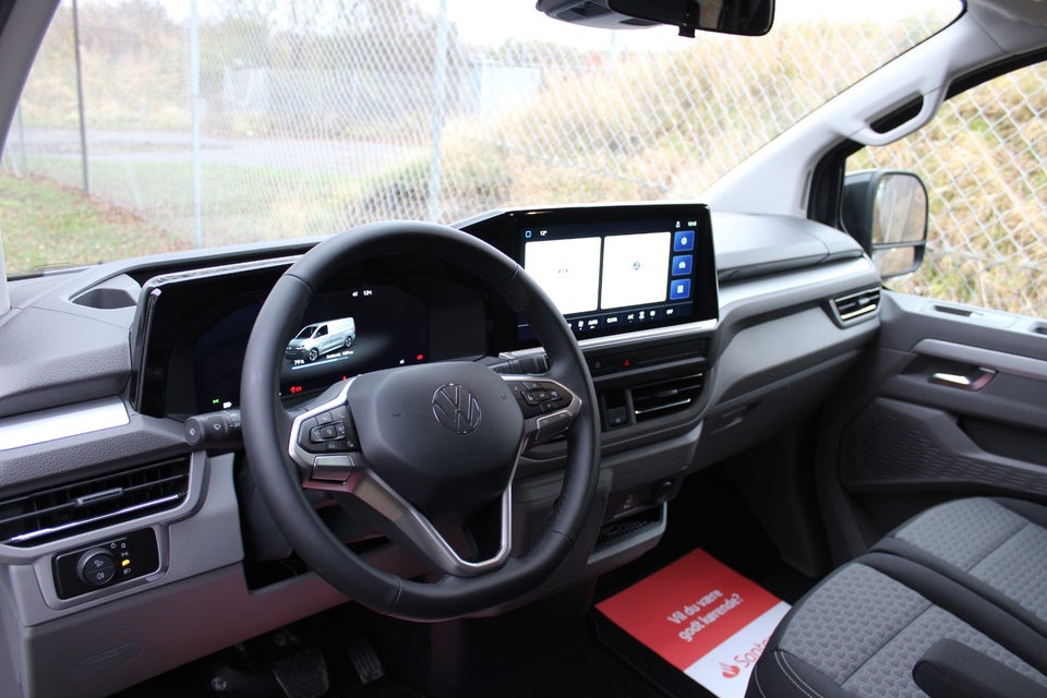 VW e-Caravelle Life SWB