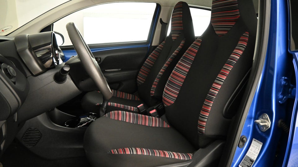 Citroën C1 1,0 VTi Shine 5d