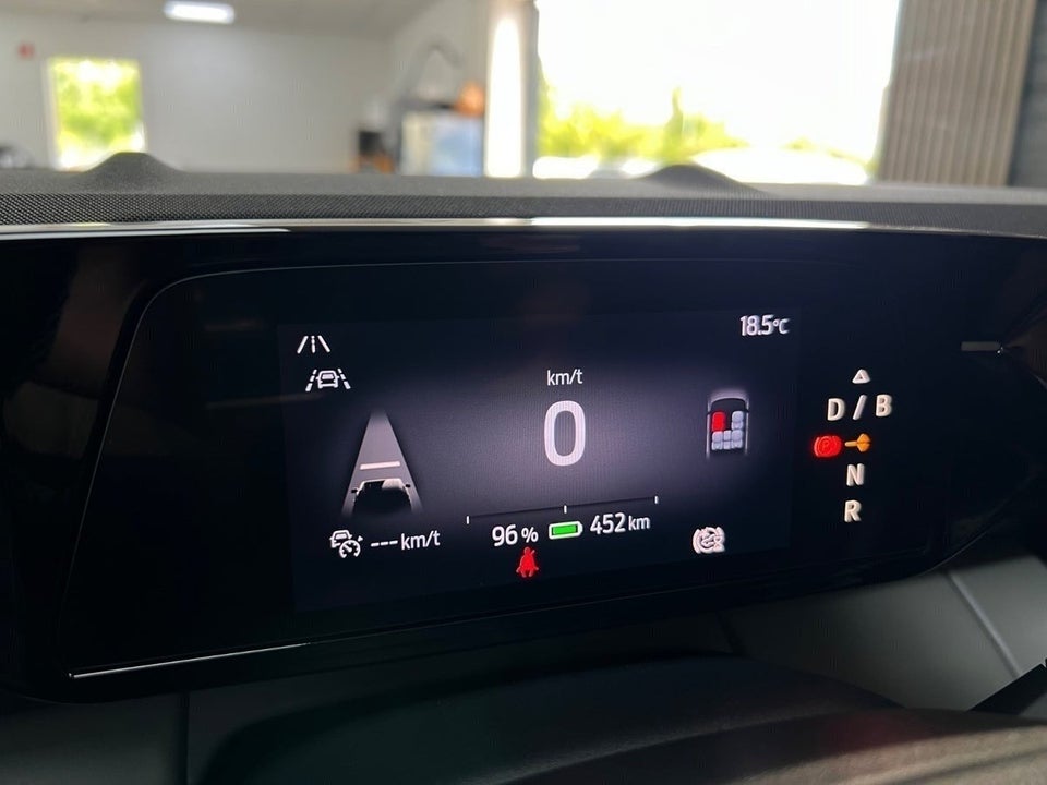 Ford Explorer 84 Select Extended Range AWD 5d