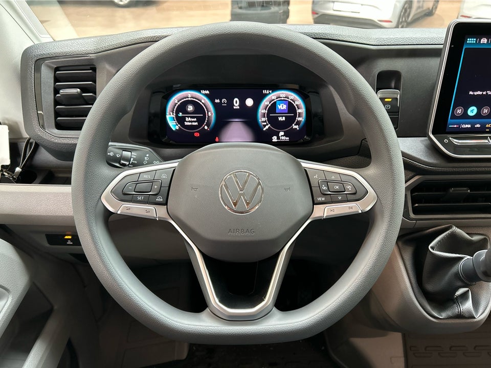 VW Crafter 35 2,0 TDi 140 Kassevogn L3H2