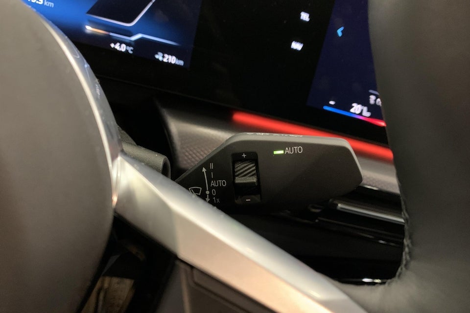 BMW iX2 eDrive20 M-Sport 5d