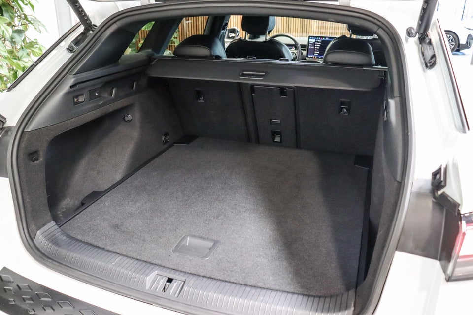 VW ID.7 77 Pro Tourer 5d
