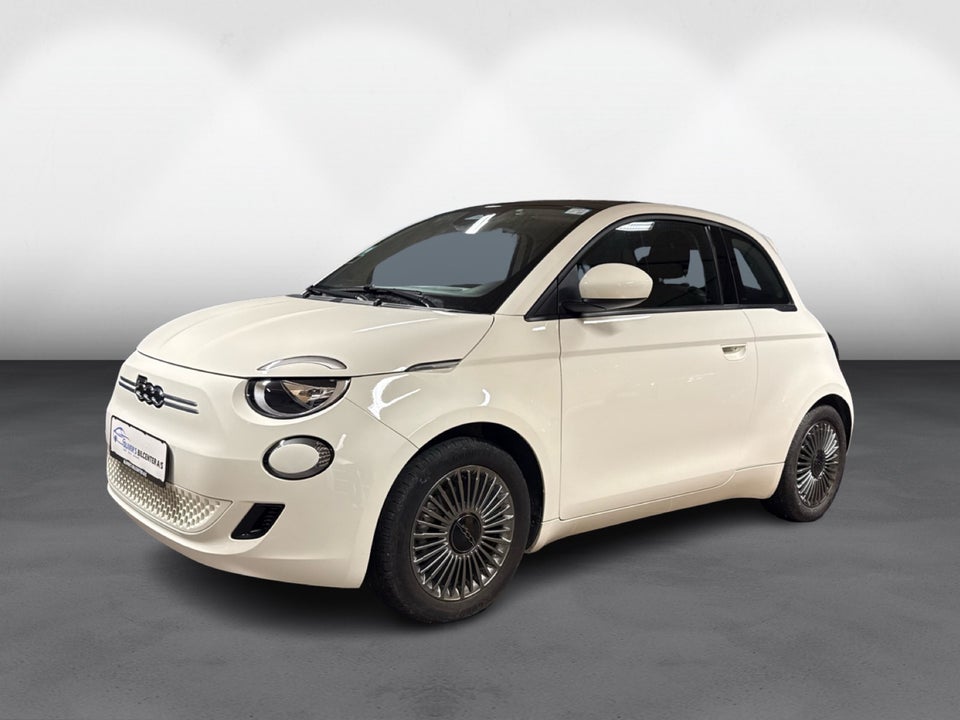 Fiat 500e 42 Icon Sky 3d