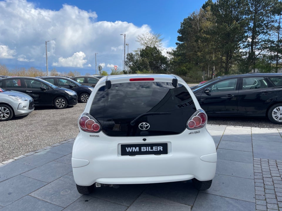 Toyota Aygo 1,0 VVT-i T2 Air Connect 5d