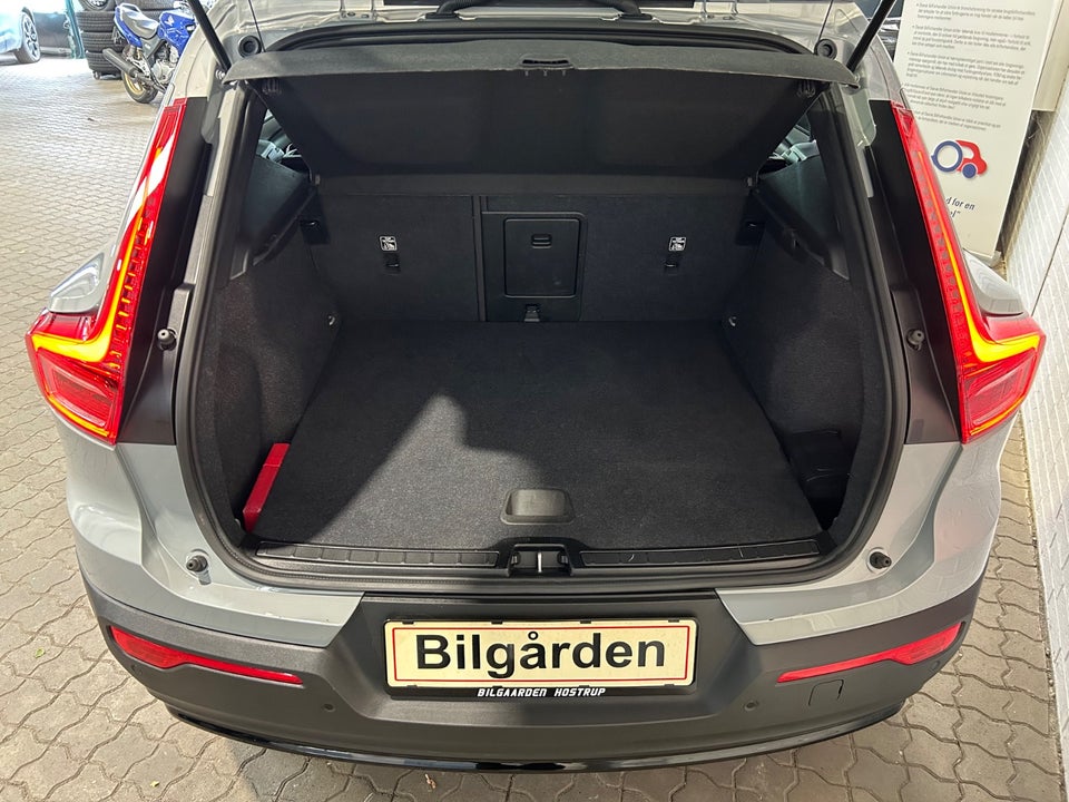 Volvo EX40 Extended Range Plus 5d
